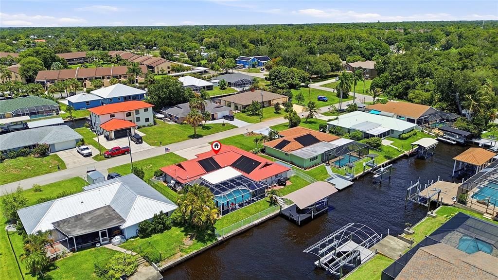 На продажу: $629,000 (4 спален, 2 ванн, 1851 Квадратных фут)
