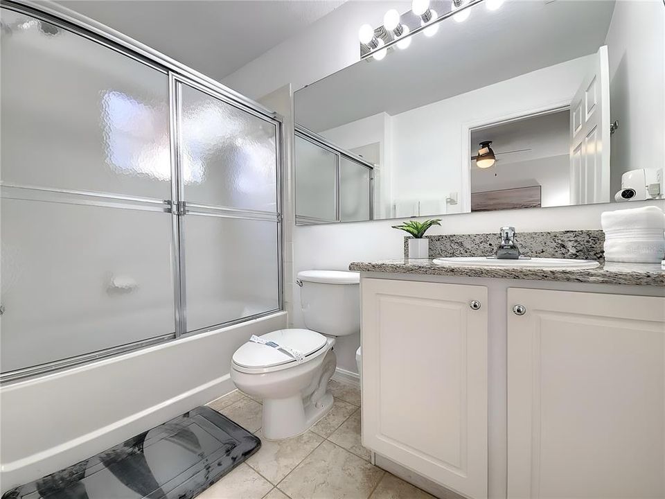 На продажу: $259,900 (3 спален, 2 ванн, 1291 Квадратных фут)