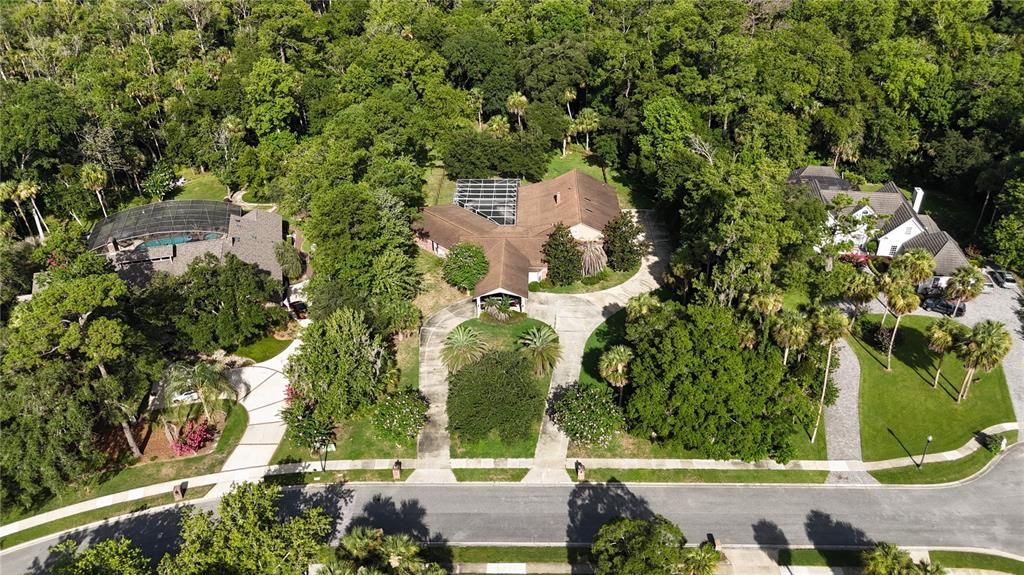 En Venta: $1,100,000 (5 camas, 3 baños, 4688 Pies cuadrados)