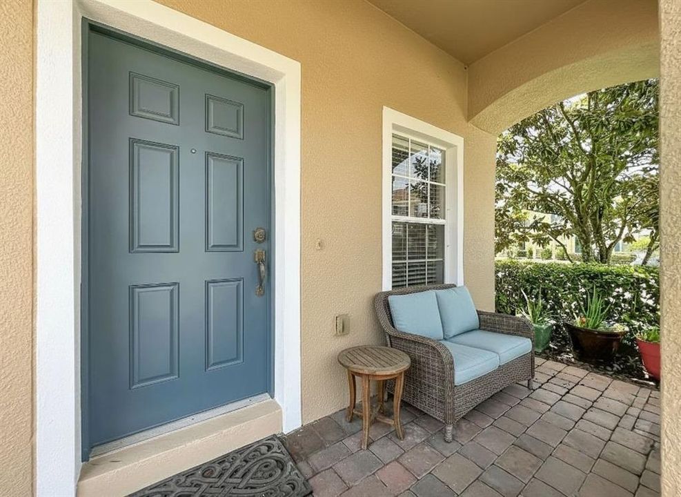 For Sale: $374,900 (5 beds, 2 baths, 1730 Square Feet)