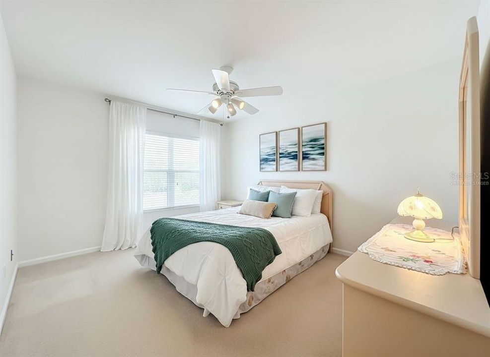 For Sale: $374,900 (5 beds, 2 baths, 1730 Square Feet)