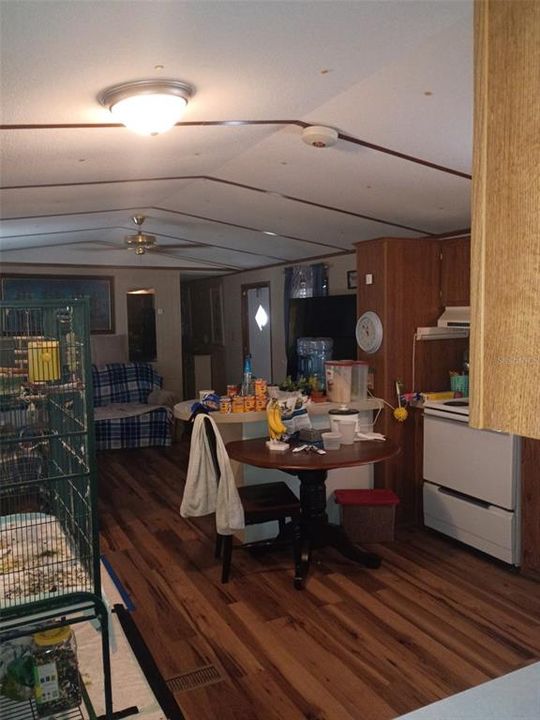 En Venta: $134,900 (3 camas, 2 baños, 924 Pies cuadrados)