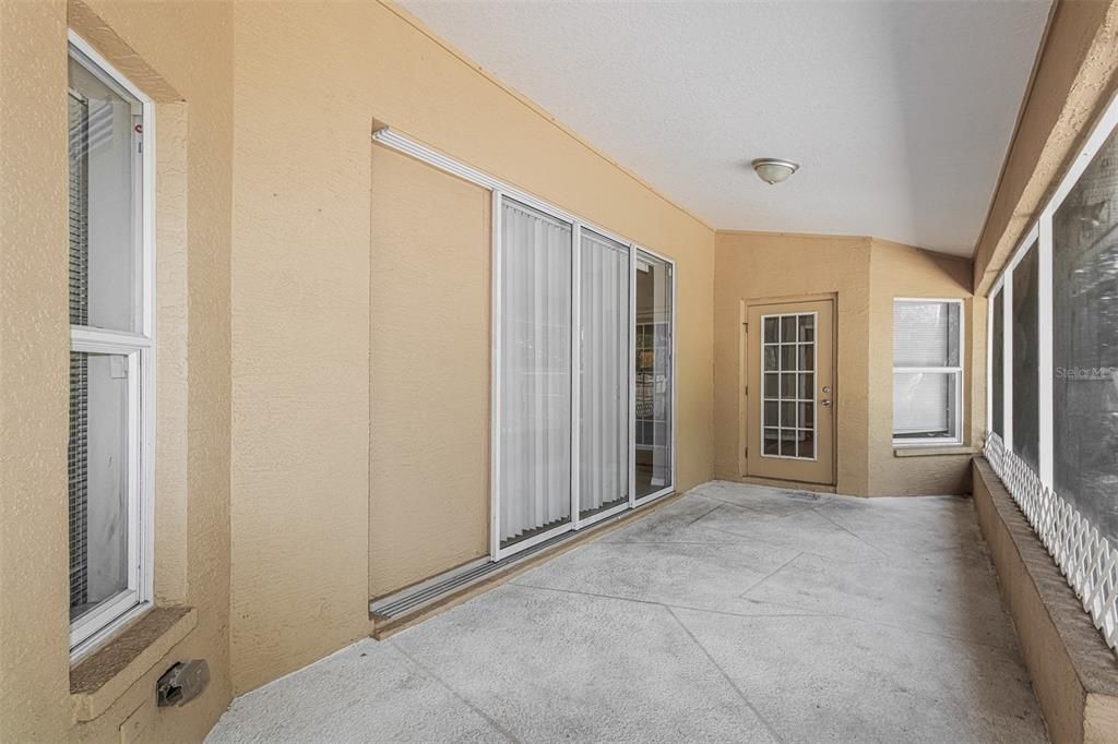 En Venta: $325,000 (3 camas, 2 baños, 1816 Pies cuadrados)