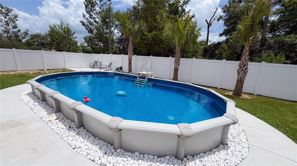 For Sale: $310,000 (3 beds, 2 baths, 1332 Square Feet)