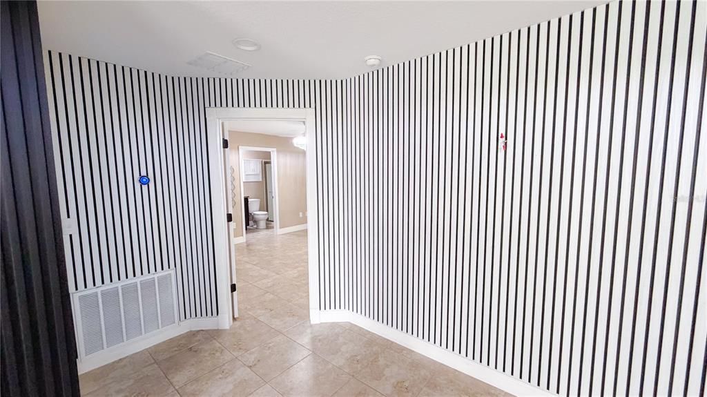 For Sale: $310,000 (3 beds, 2 baths, 1332 Square Feet)
