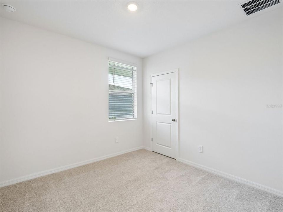For Sale: $368,640 (4 beds, 2 baths, 1607 Square Feet)