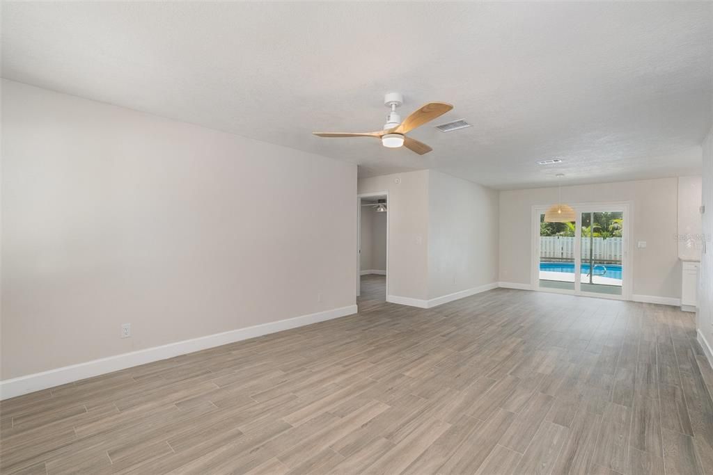 For Sale: $630,000 (3 beds, 2 baths, 1308 Square Feet)
