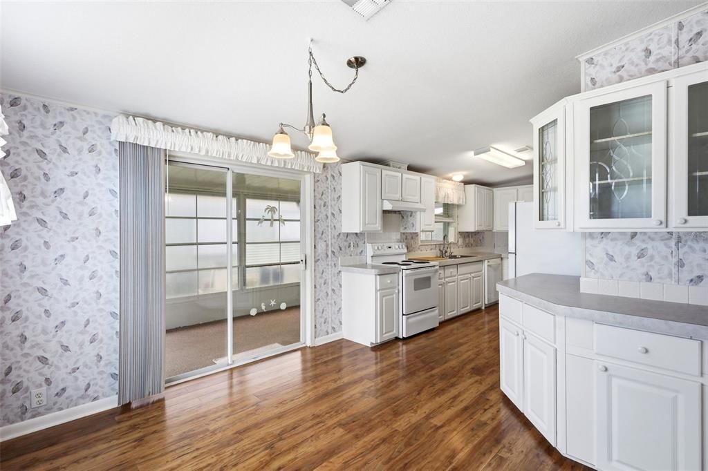 На продажу: $179,900 (3 спален, 2 ванн, 1512 Квадратных фут)
