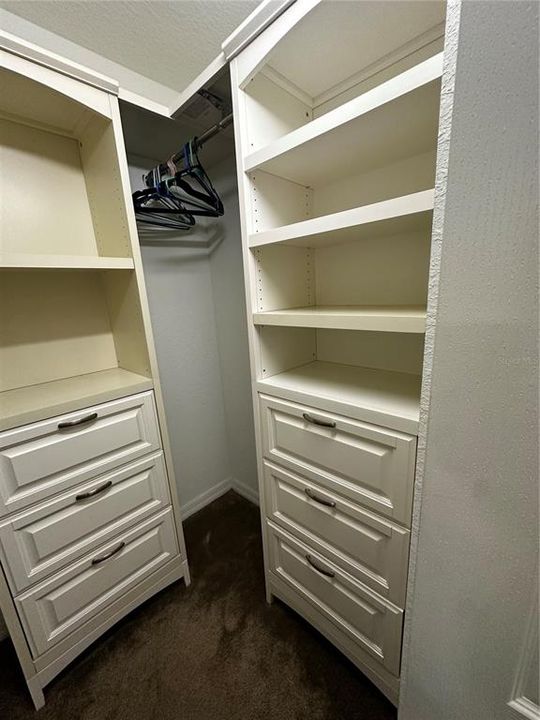 В аренду: $2,600 (4 спален, 2 ванн, 1811 Квадратных фут)
