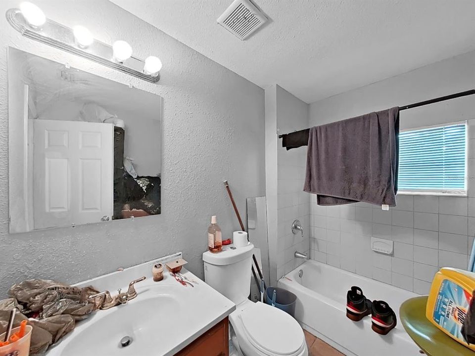 For Sale: $449,000 (6 beds, 0 baths, 1726 Square Feet)
