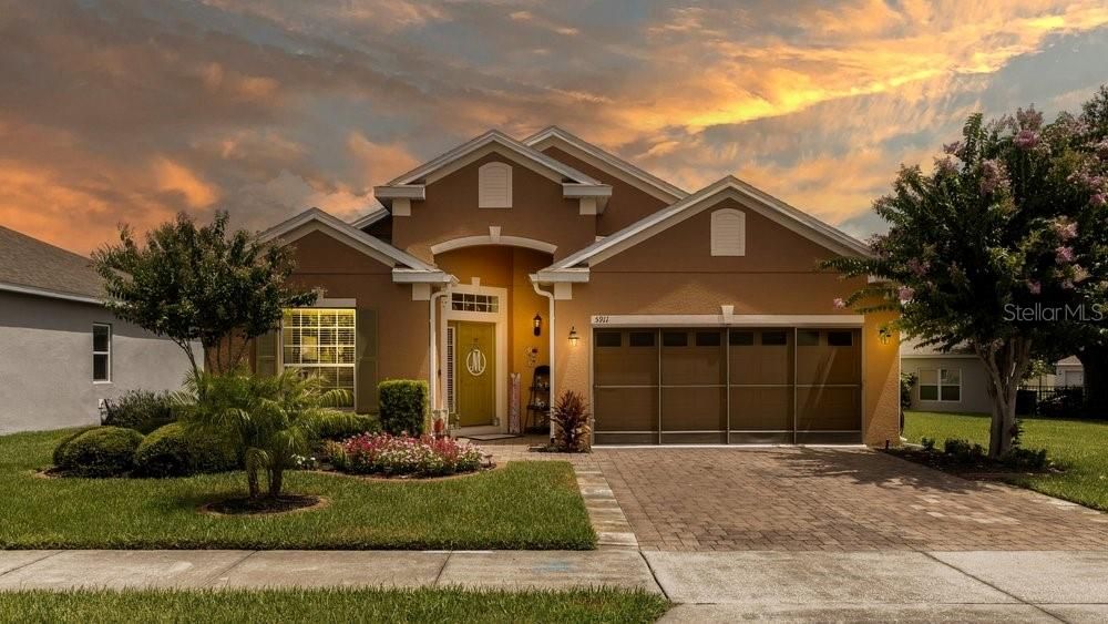 En Venta: $329,900 (4 camas, 2 baños, 1845 Pies cuadrados)