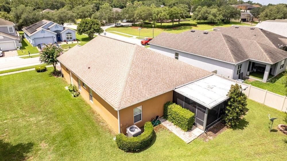 En Venta: $329,900 (4 camas, 2 baños, 1845 Pies cuadrados)