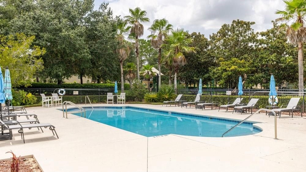En Venta: $329,900 (4 camas, 2 baños, 1845 Pies cuadrados)