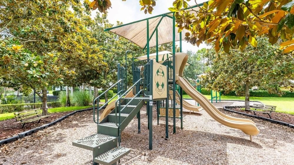 En Venta: $329,900 (4 camas, 2 baños, 1845 Pies cuadrados)