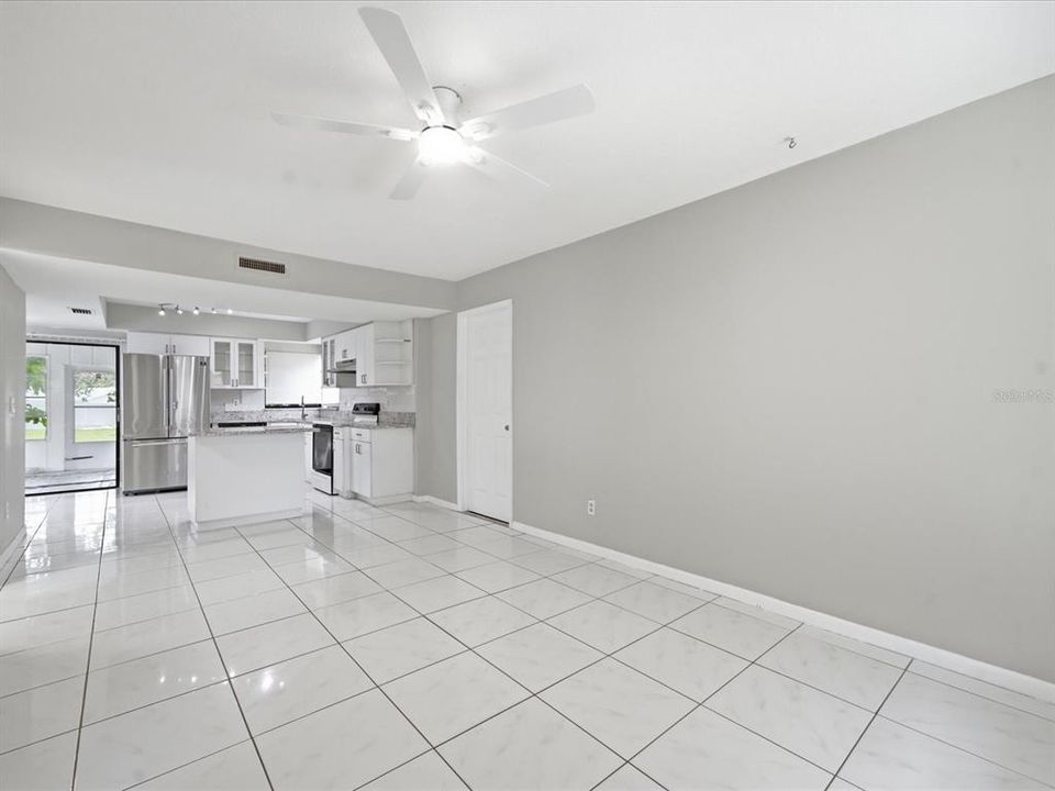 For Rent: $3,200 (4 beds, 2 baths, 2067 Square Feet)