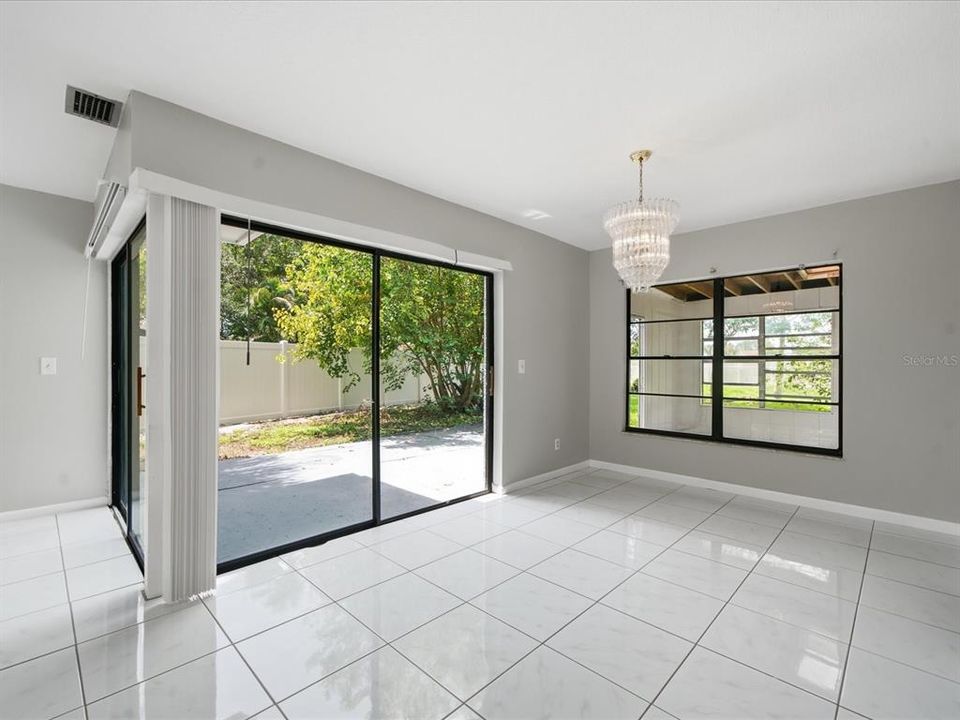 For Rent: $3,200 (4 beds, 2 baths, 2067 Square Feet)