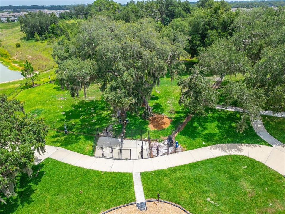 En Venta: $995,990 (5 camas, 4 baños, 3271 Pies cuadrados)