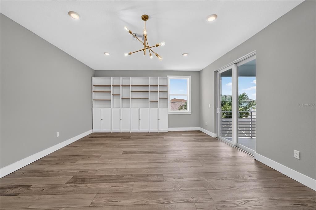 En Venta: $995,990 (5 camas, 4 baños, 3271 Pies cuadrados)