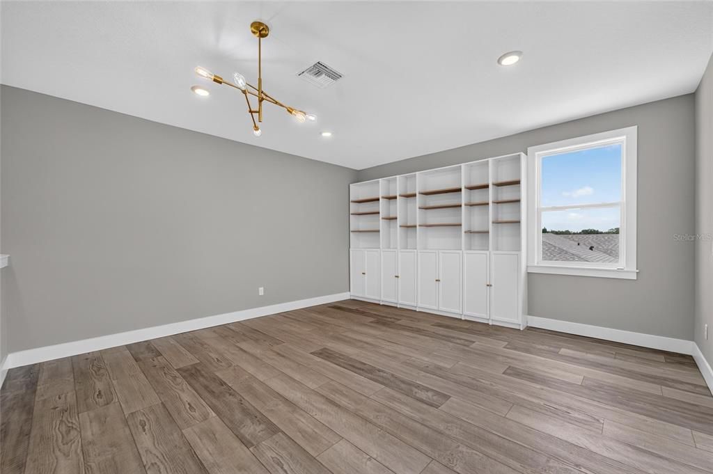 En Venta: $995,990 (5 camas, 4 baños, 3271 Pies cuadrados)