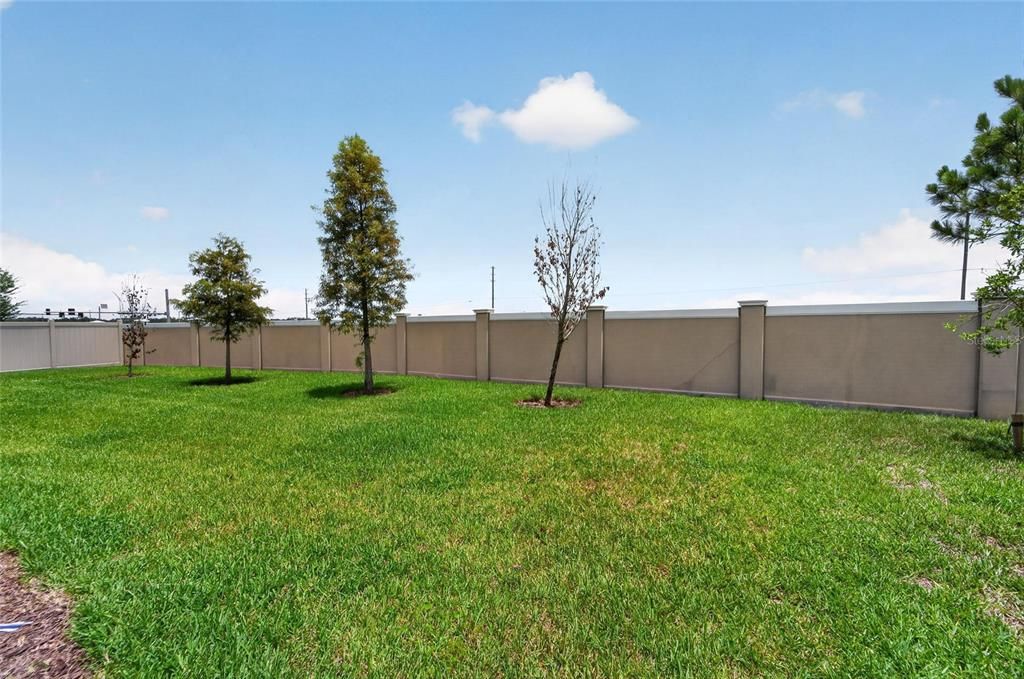 En Venta: $995,990 (5 camas, 4 baños, 3271 Pies cuadrados)