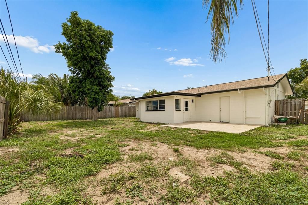 En Venta: $379,000 (2 camas, 2 baños, 990 Pies cuadrados)