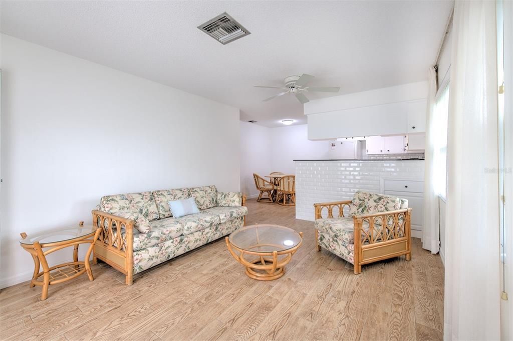 : $1,500 (2 camas, 1 baños, 825 Pies cuadrados)