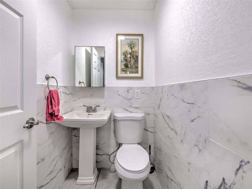 : $1,450 (2 спален, 1 ванн, 825 Квадратных фут)