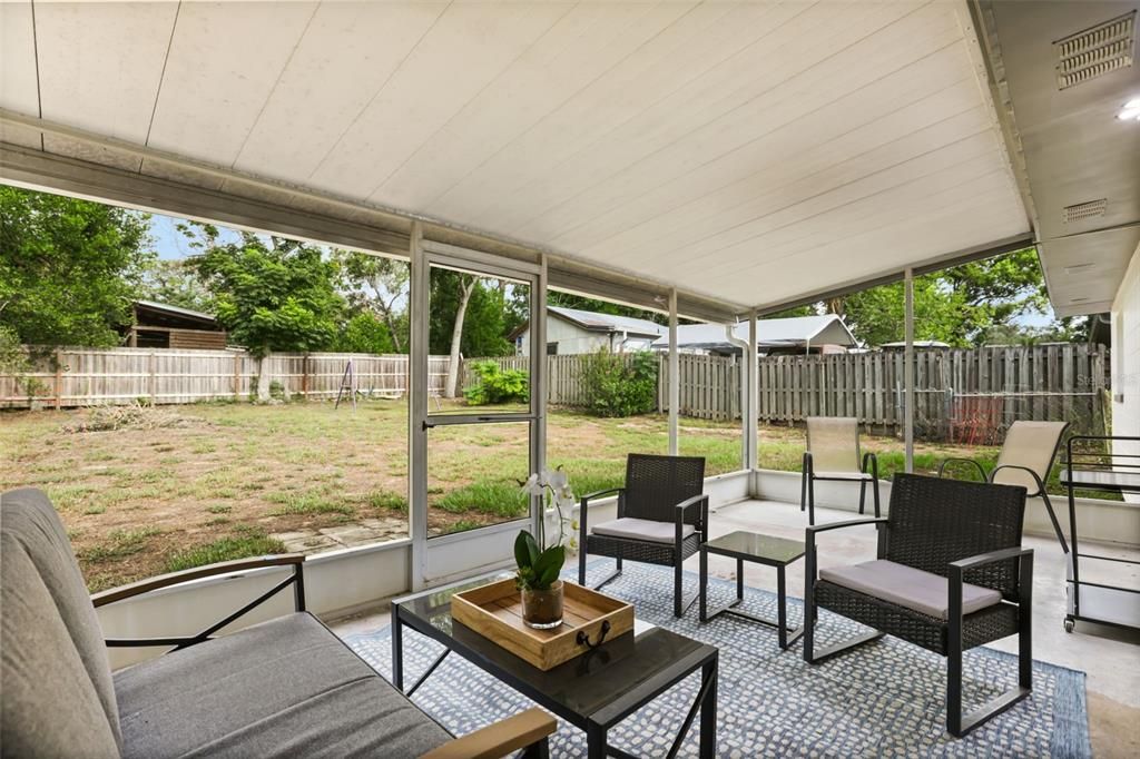 En Venta: $314,000 (3 camas, 2 baños, 1648 Pies cuadrados)