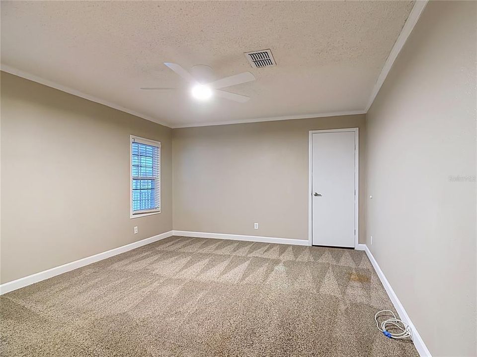 En Venta: $275,000 (3 camas, 2 baños, 1664 Pies cuadrados)