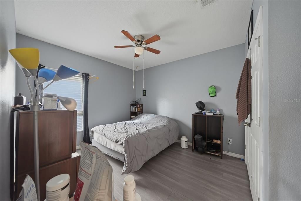 Activo con contrato: $280,000 (4 camas, 2 baños, 1820 Pies cuadrados)