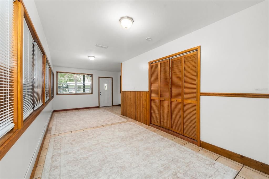 На продажу: $290,000 (3 спален, 2 ванн, 1440 Квадратных фут)