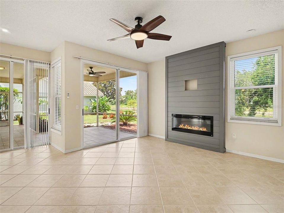 For Sale: $434,000 (3 beds, 2 baths, 1685 Square Feet)
