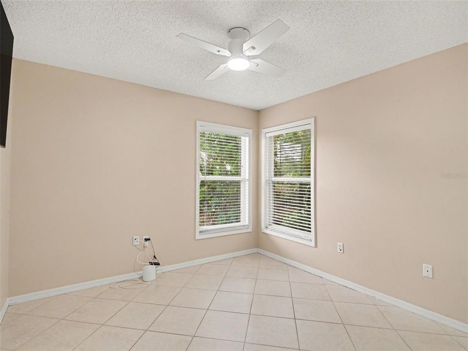 For Sale: $434,000 (3 beds, 2 baths, 1685 Square Feet)