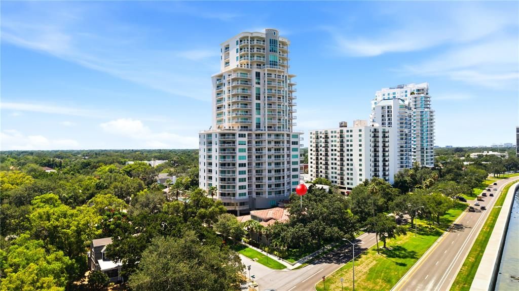 En Venta: $2,800,000 (5 camas, 5 baños, 4796 Pies cuadrados)