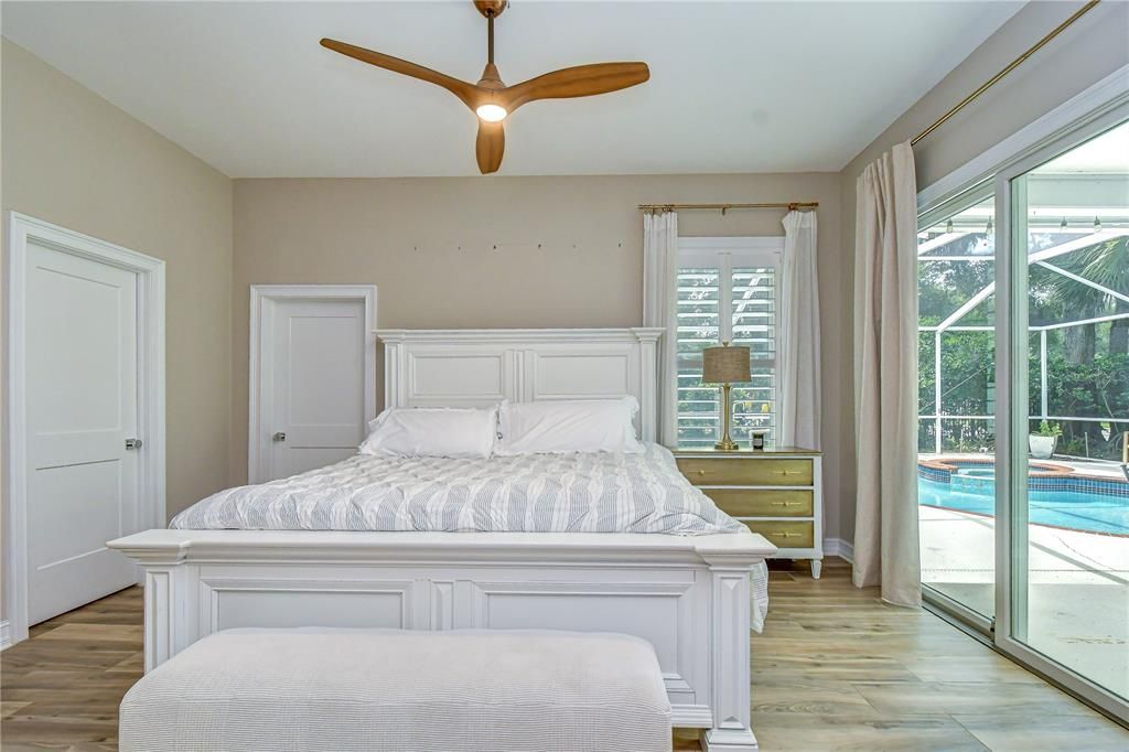 For Sale: $550,000 (3 beds, 2 baths, 1829 Square Feet)
