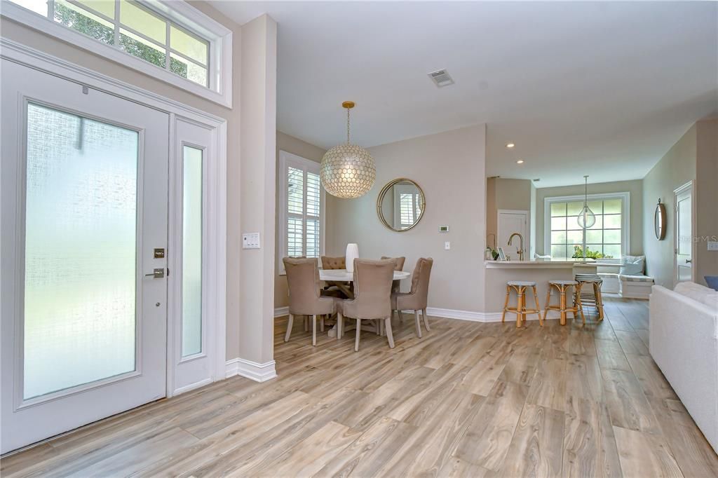 For Sale: $550,000 (3 beds, 2 baths, 1829 Square Feet)