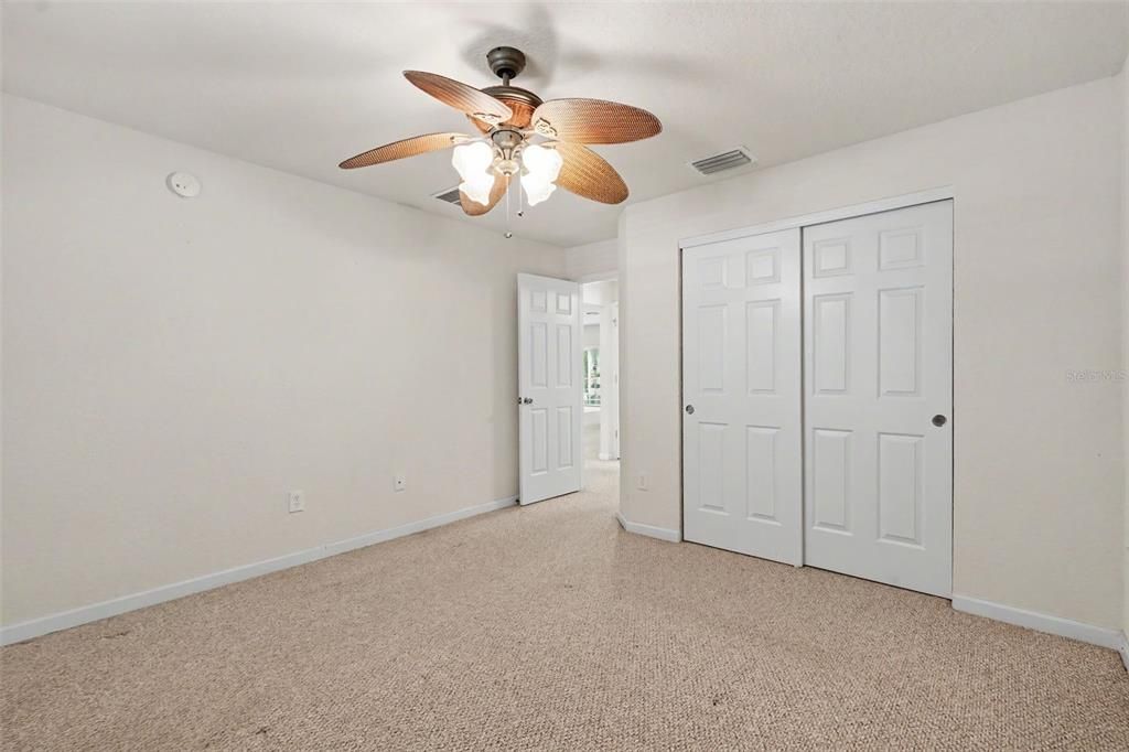 For Sale: $279,000 (3 beds, 2 baths, 1714 Square Feet)