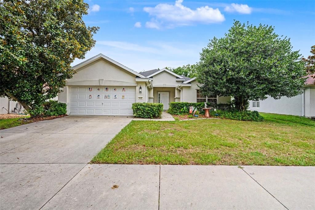 For Sale: $279,000 (3 beds, 2 baths, 1714 Square Feet)