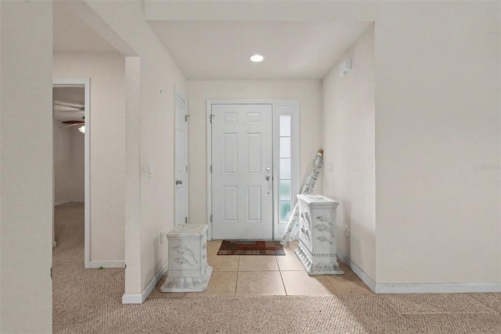 For Sale: $279,000 (3 beds, 2 baths, 1714 Square Feet)