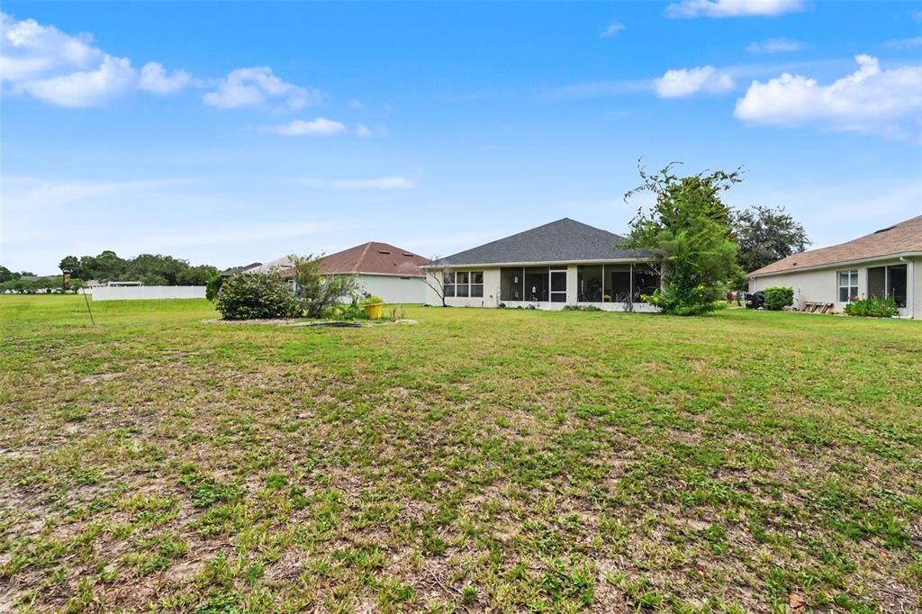 For Sale: $279,000 (3 beds, 2 baths, 1714 Square Feet)