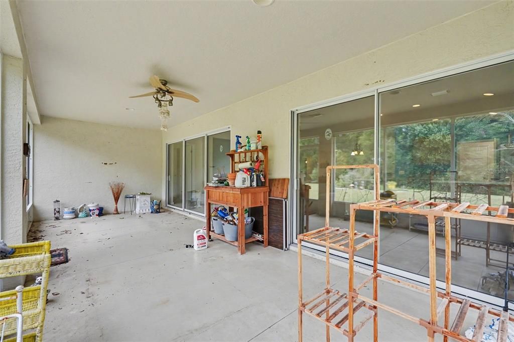 For Sale: $279,000 (3 beds, 2 baths, 1714 Square Feet)