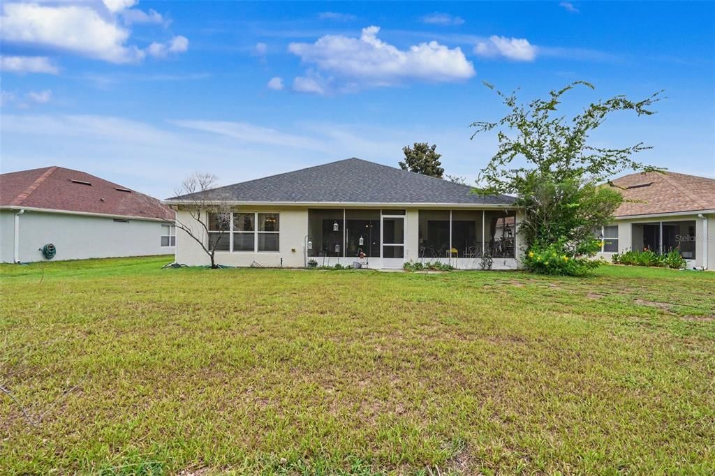 For Sale: $279,000 (3 beds, 2 baths, 1714 Square Feet)