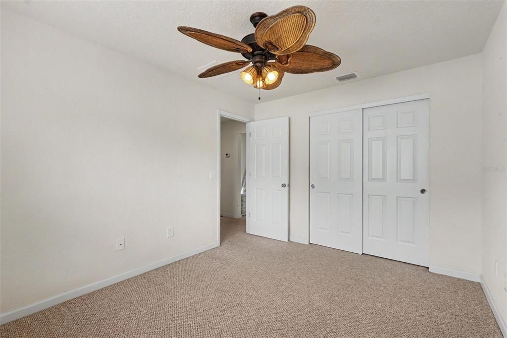 For Sale: $279,000 (3 beds, 2 baths, 1714 Square Feet)