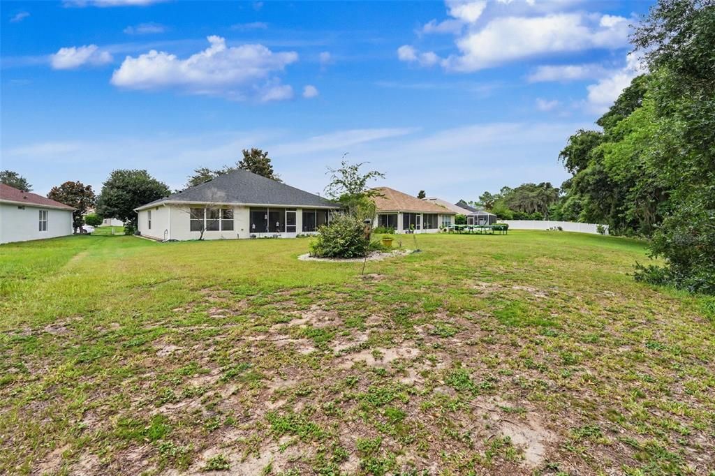 For Sale: $279,000 (3 beds, 2 baths, 1714 Square Feet)