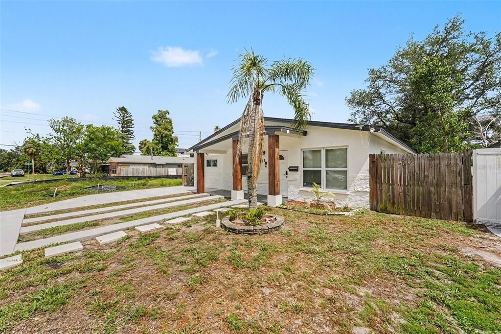На продажу: $369,900 (4 спален, 3 ванн, 1470 Квадратных фут)
