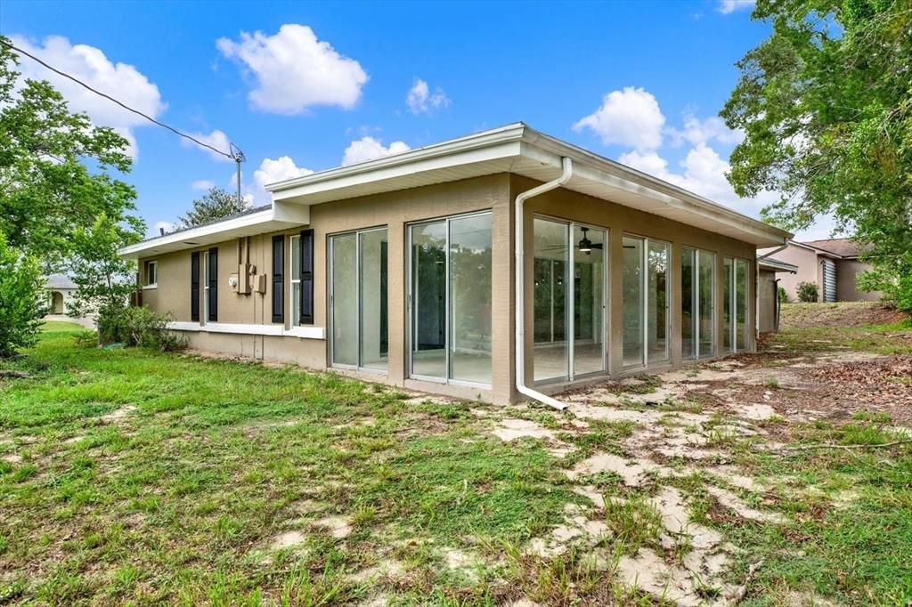En Venta: $325,000 (3 camas, 2 baños, 1778 Pies cuadrados)