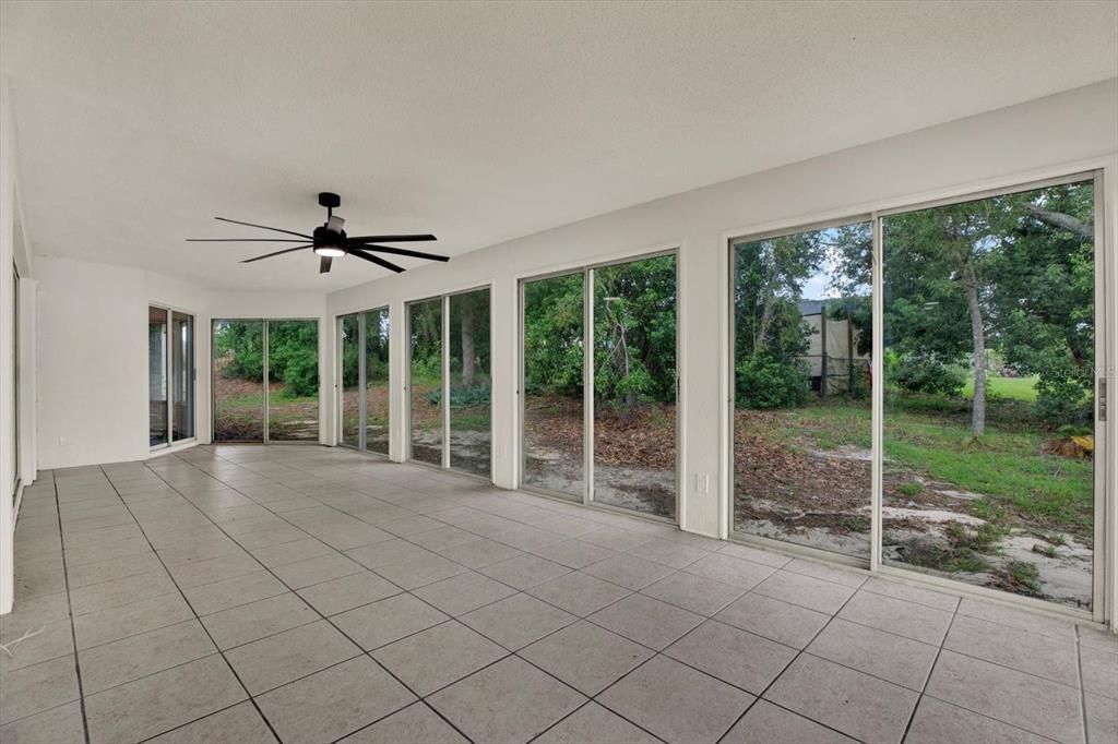 En Venta: $325,000 (3 camas, 2 baños, 1778 Pies cuadrados)