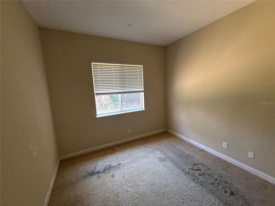 Activo con contrato: $363,500 (4 camas, 3 baños, 2888 Pies cuadrados)