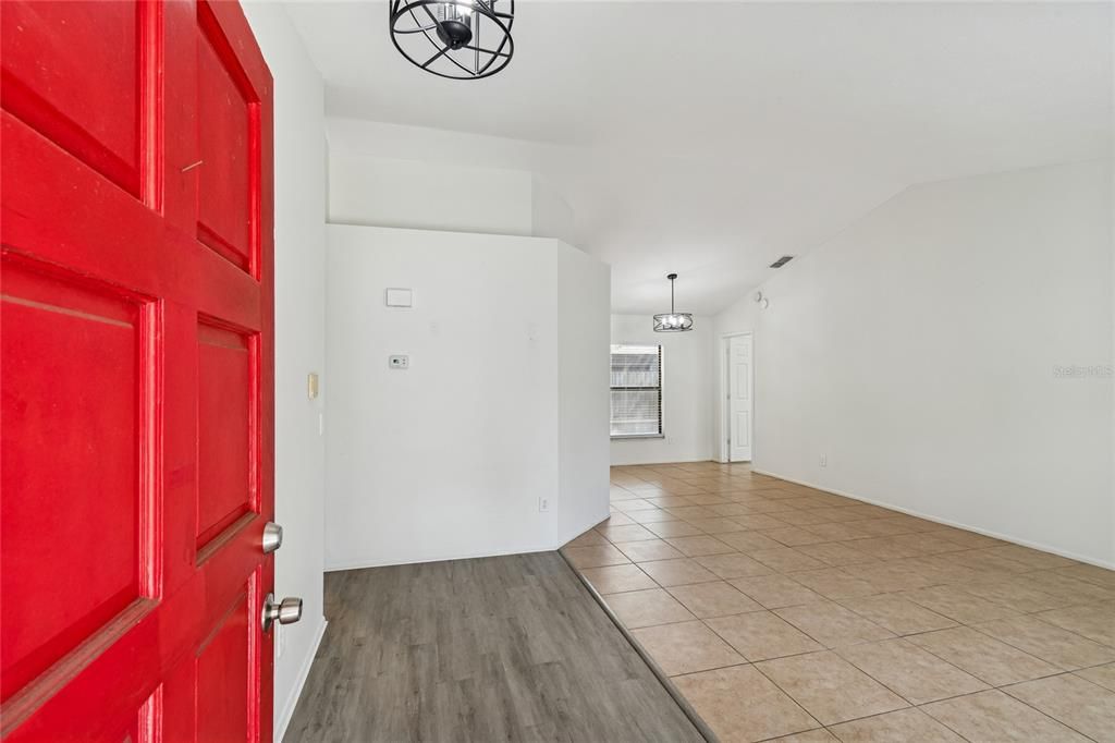 В аренду: $2,950 (3 спален, 2 ванн, 1677 Квадратных фут)