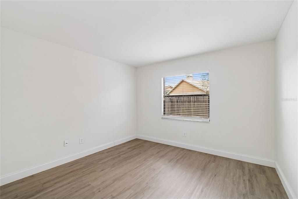 В аренду: $2,950 (3 спален, 2 ванн, 1677 Квадратных фут)